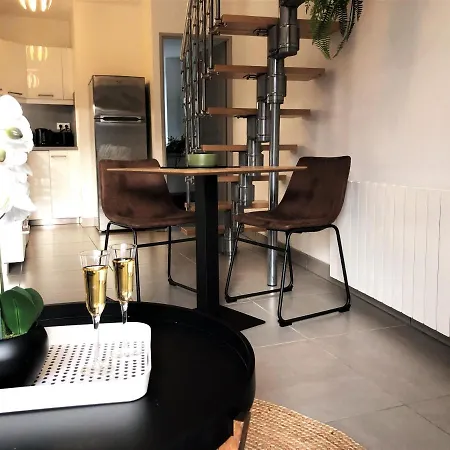 Apartment T2, Vue Lac, Climatise, Parking, Confort *