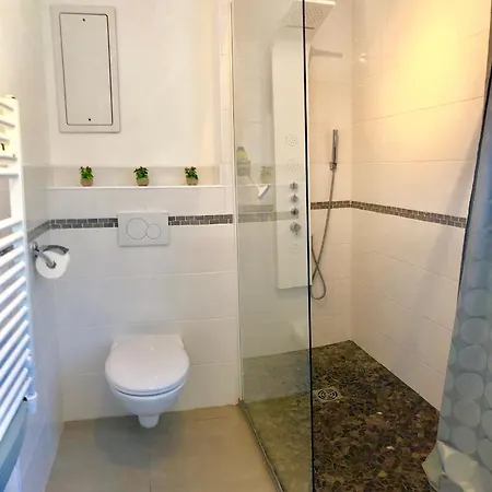 Appartement T2, Vue Lac, Climatise, Parking, Confort Aix-les-Bains